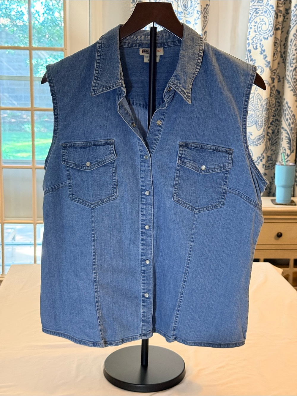 Faded Glory Light Blue Stretch Denim Shirt Vest Size XL (OO5)